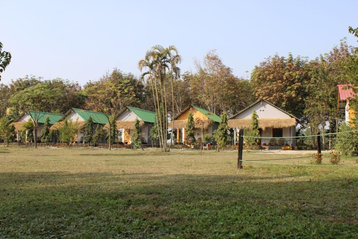 Kanoka Village Resort Majbat ภายนอก รูปภาพ